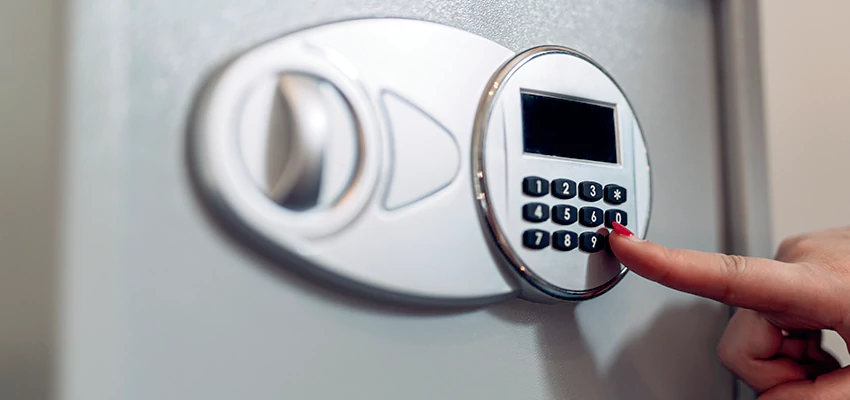 Jewelry Safe Cracking in Albany, California