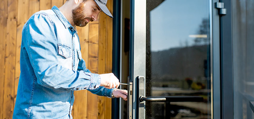 Frameless Glass Storefront Door Locks Replacement in Albany, CA