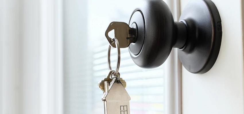 Bifold Door Knob Replacement in Albany, California